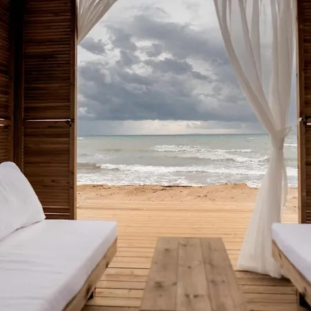 Napoleon Apartment With Penthouse & Spa Tub شقة Vokolidha